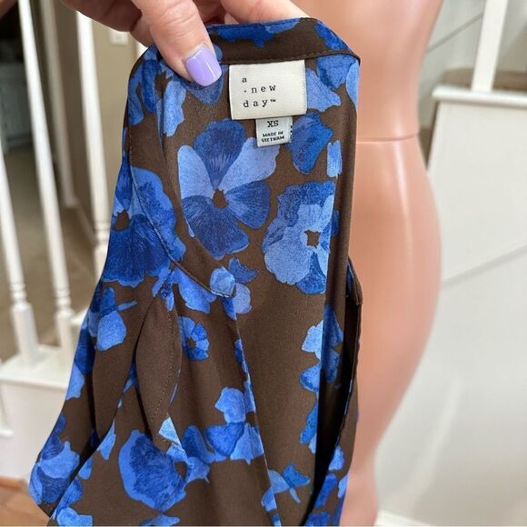 Adorable brown blue floral peasant midi dress - Picture 12 of 12